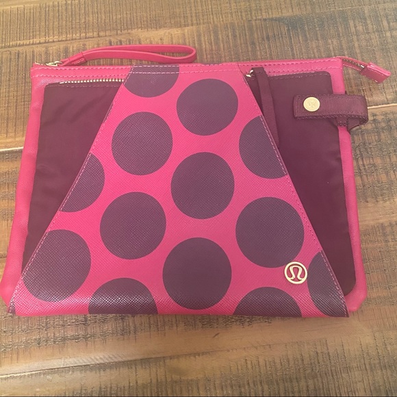 lululemon athletica Bags Lululemon Cosmetic Clutch Poshmark